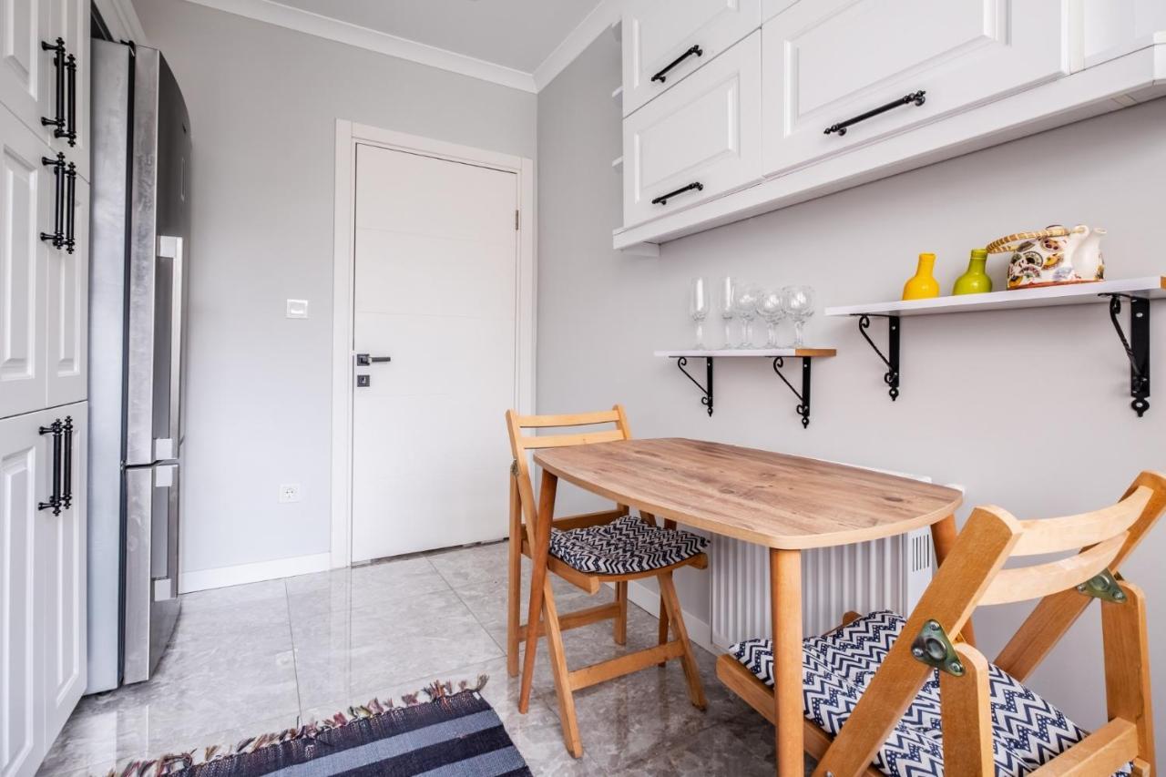 Apartament Vibrant Flat With Balcony In Maltepe Stambuł Zewnętrze zdjęcie
